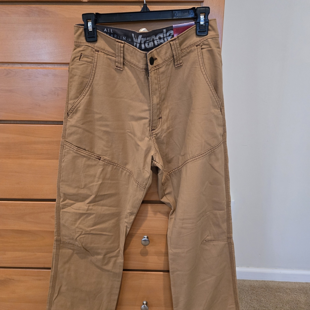 Wrangler Men's Brown Chinos